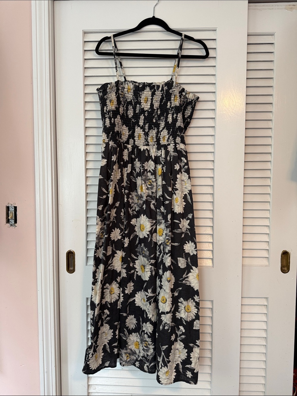 Lou & Grey Smocked Linen Daisy Dress